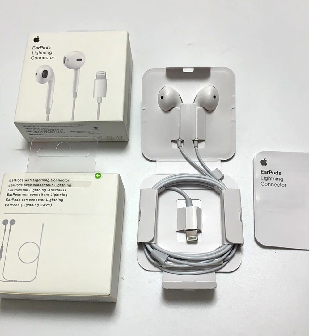 in-Ear Earpod Lightning Connector Wired Earbuds with Microphone